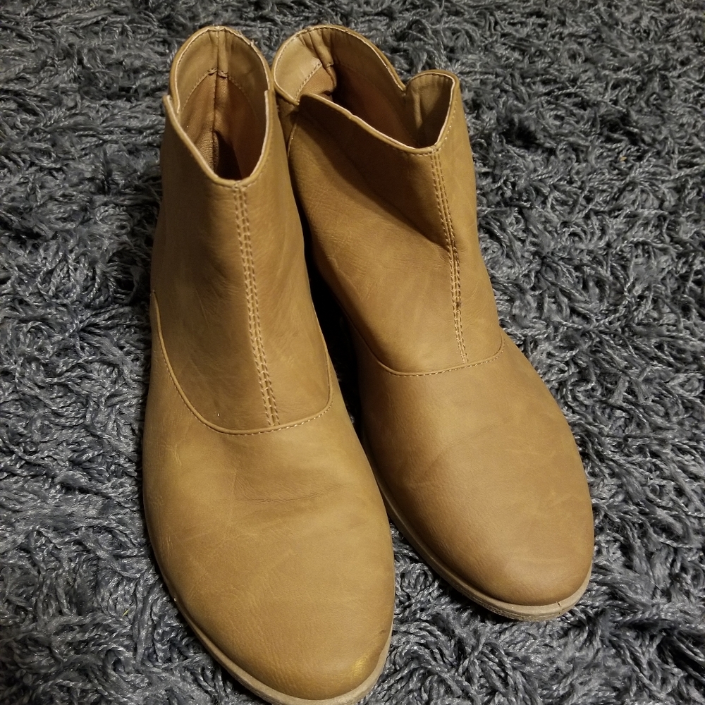 Brown ankle boots